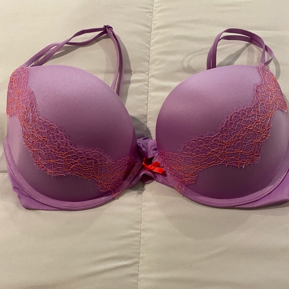 Victoria’s Secret push up bra